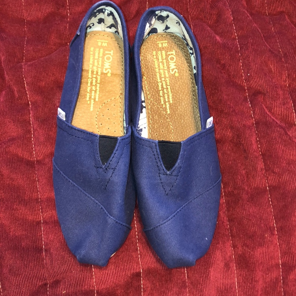toms